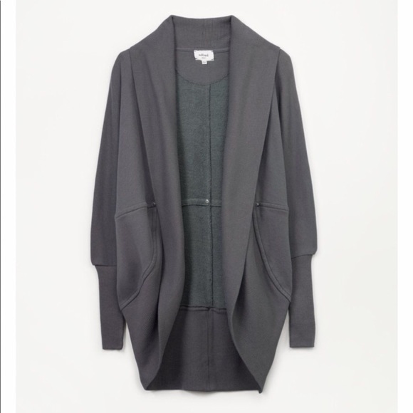 Aritzia Tops - Wilfred Diderot Sweater
